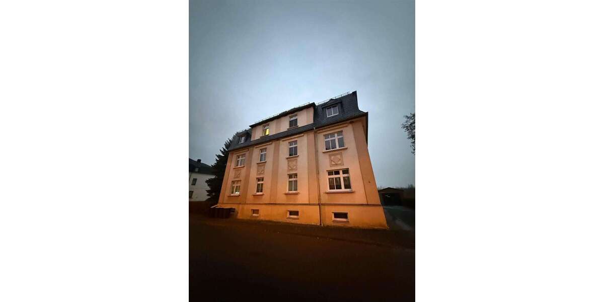 Etagenwohnung Zwickau Crossen - 4 Zimmer, 88 m&sup2;, 599&euro; | Angebot:26146290