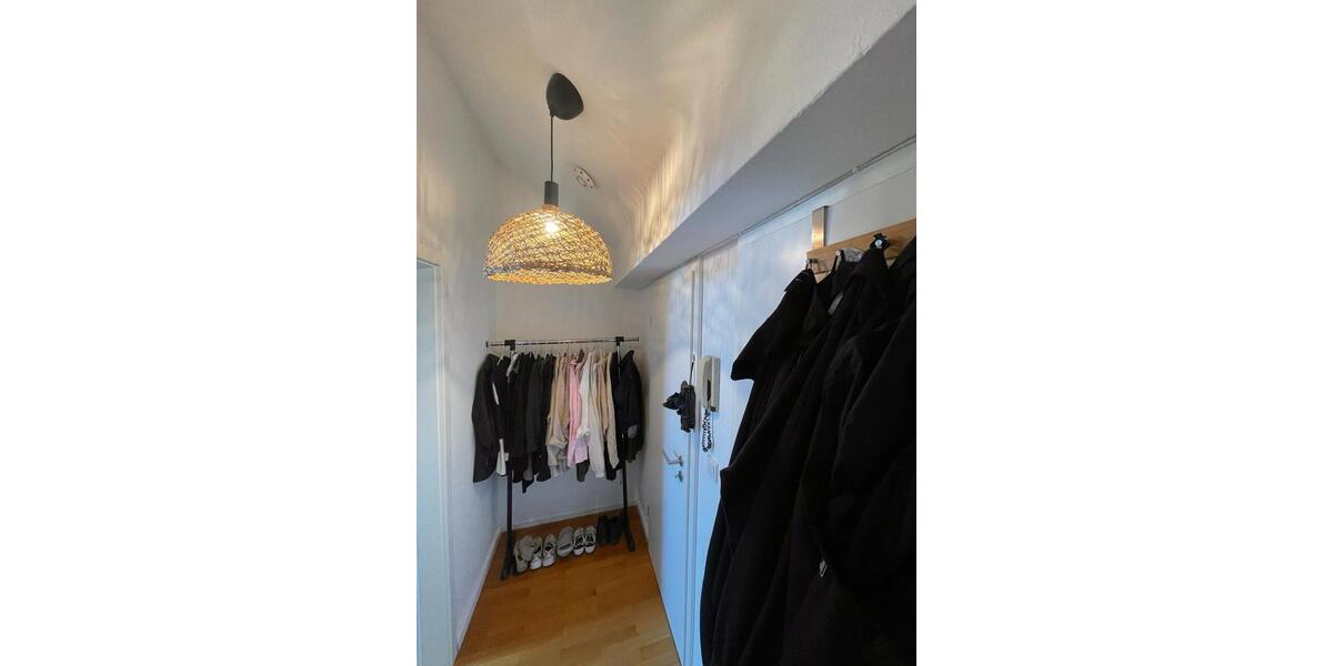 Dachgeschoßwohnung Saarbrücken - 2 Zimmer, 52 m&sup2;, 625&euro; | Angebot:24753782