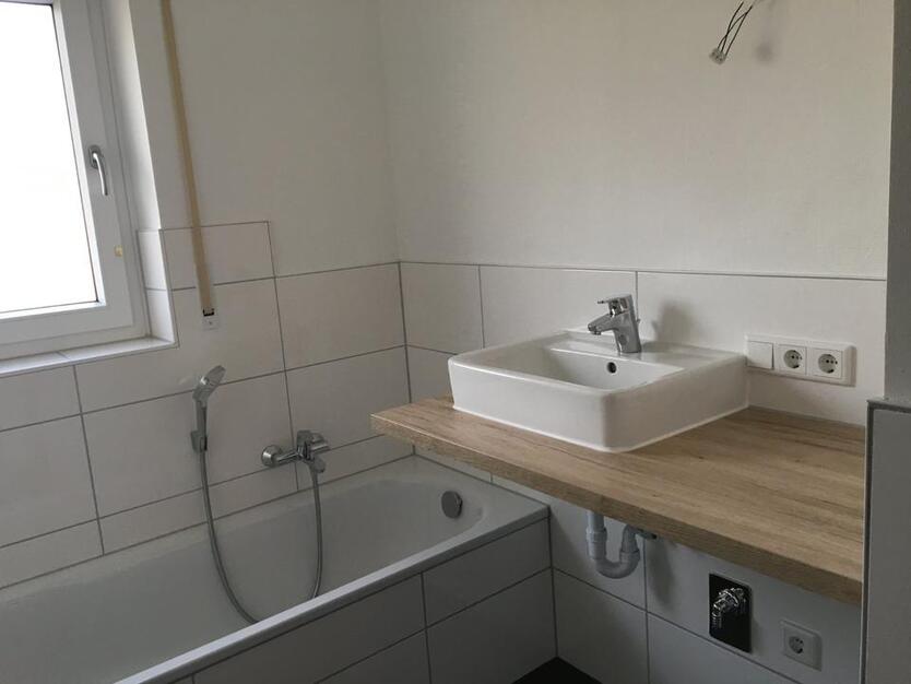 Helle 3-Zi-Wohnung mit Loggia in zentraler Lage von Wendelstein zimmer