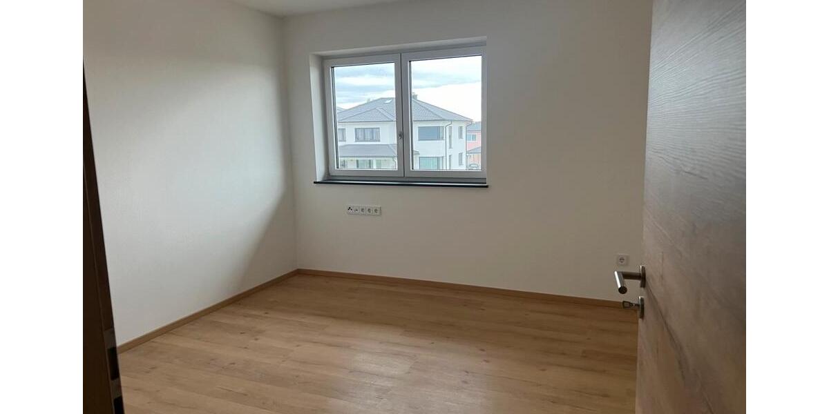 Doppelhaushälfte Reisbach Englmannsberg - 5 Zimmer, 140 m&sup2;, 1.600&euro; | Angebot:26411152