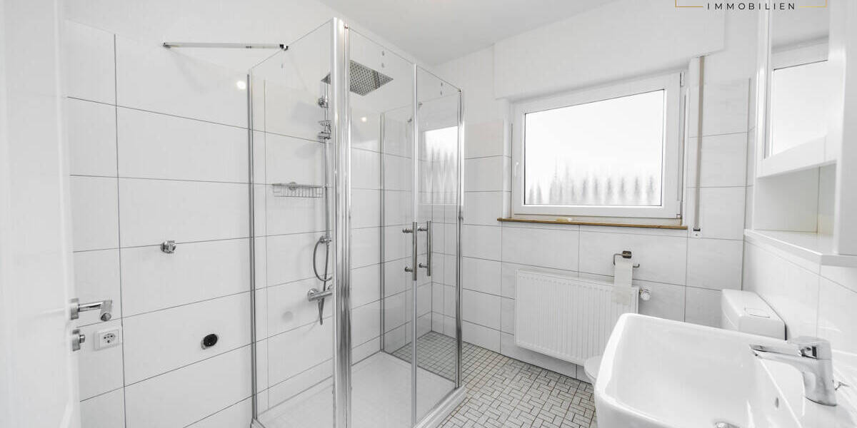 Bungalow Cloppenburg - 5 Zimmer, 120 m&sup2;, 1.200&euro; | Angebot:26156003