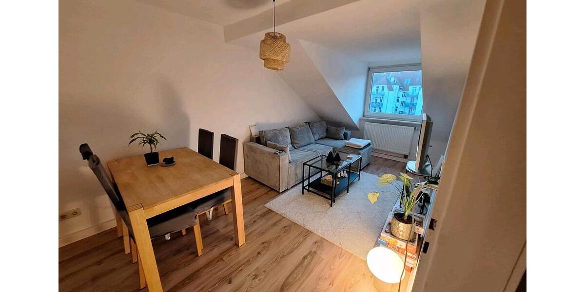 Dachgeschoßwohnung Hannover Südstadt - 3 Zimmer, 64 m&sup2;, 965&euro; | Angebot:24841315