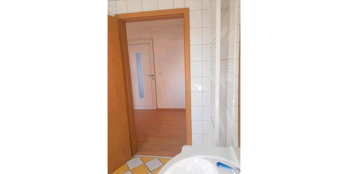 Dachgeschoßwohnung Wadern - 2 Zimmer, 90 m&sup2;, 650&euro; | Angebot:26223387