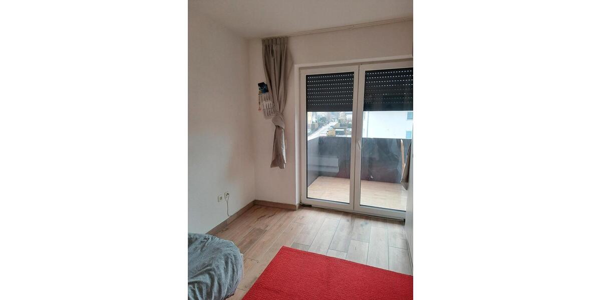 Wohnen auf Zeit Dingolfing - 5 Zimmer, 100 m&sup2;, 500&euro; | Angebot:24379642