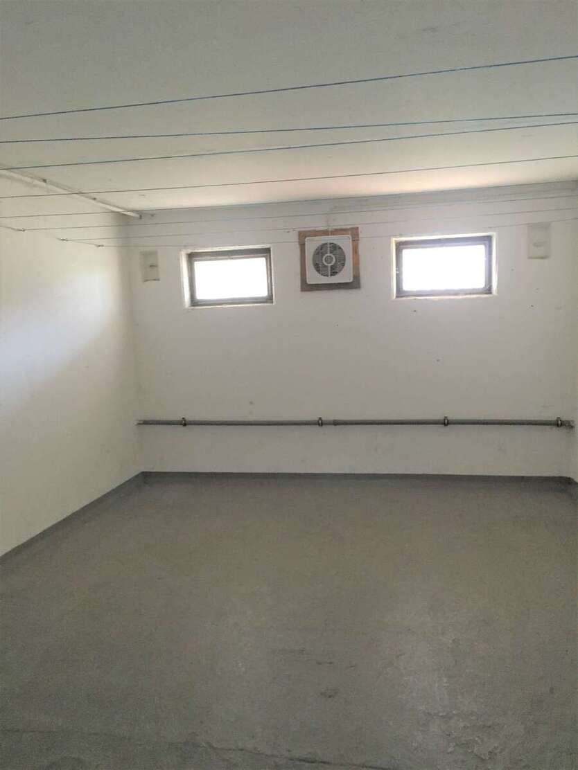 Neu, 5 Zimmer WG geeignet, frisch renoviert mit Balkon! 5 zimmer