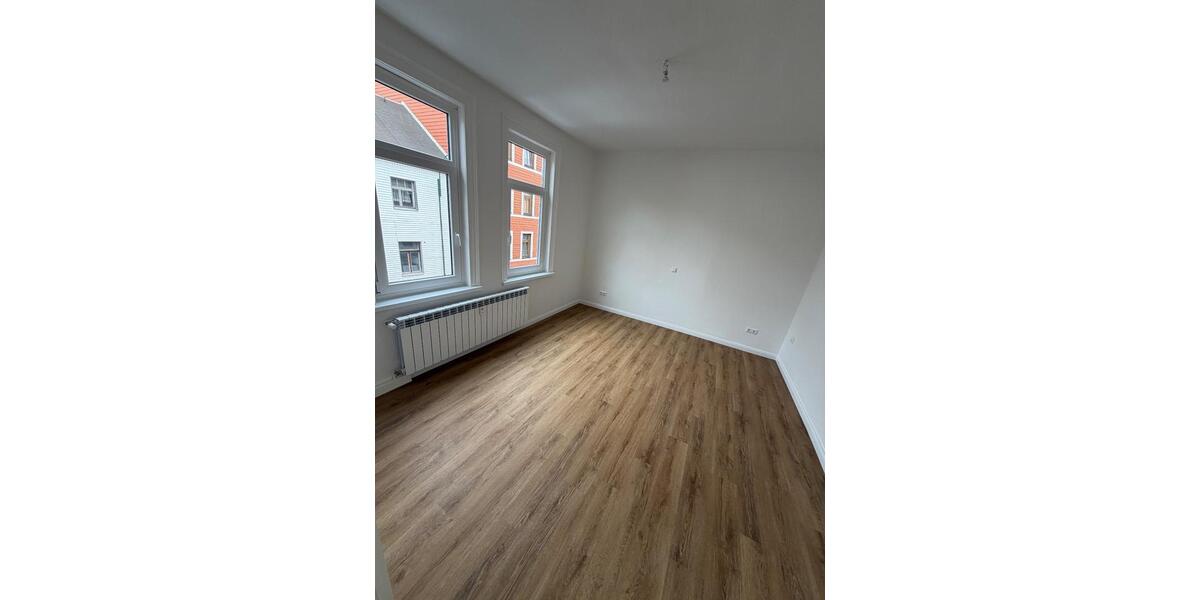 Etagenwohnung Ilmenau - 4 Zimmer, 75 m&sup2;, 750&euro; | Angebot:26516382