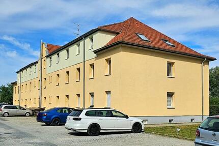 Wohnung Lauta - 2 Zimmer, 47 m&sup2;, 300&euro; | Angebot:25839941