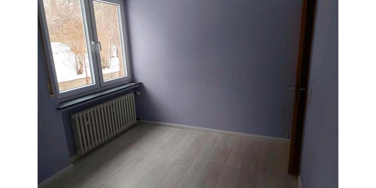 Ruhige 4,5 Zimmer Wohnung EG in Rinteln-Uchtdorf 4.5 zimmer