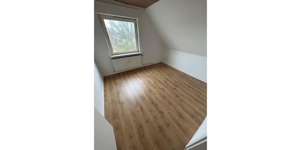 Etagenwohnung Bielefeld Brake - 3 Zimmer, 54 m&sup2;, 495&euro; | Angebot:26117610