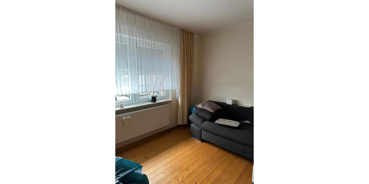 Etagenwohnung Gehrde - 4 Zimmer, 150 m&sup2;, 950&euro; | Angebot:24712004