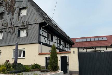 Wohnung Zwickau Zwickau-Nord - 4 Zimmer, 160 m&sup2;, 1.550&euro; | Angebot:26662713