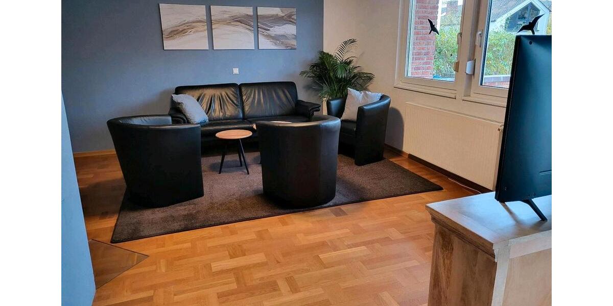Wohnen auf Zeit Troisdorf - 8 Zimmer, 32 m&sup2;, 650&euro; | Angebot:26146015