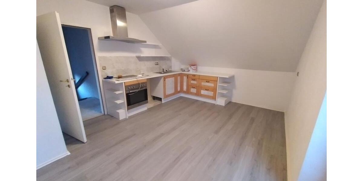 Dachgeschoßwohnung Bordesholm - 2 Zimmer, 45 m&sup2;, 550&euro; | Angebot:26234811
