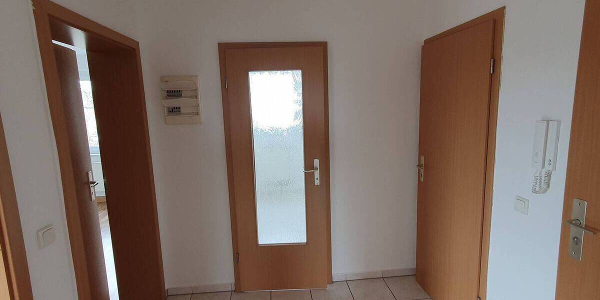 Etagenwohnung Schipkau - 2 Zimmer, 58 m&sup2;, 330&euro; | Angebot:25997681