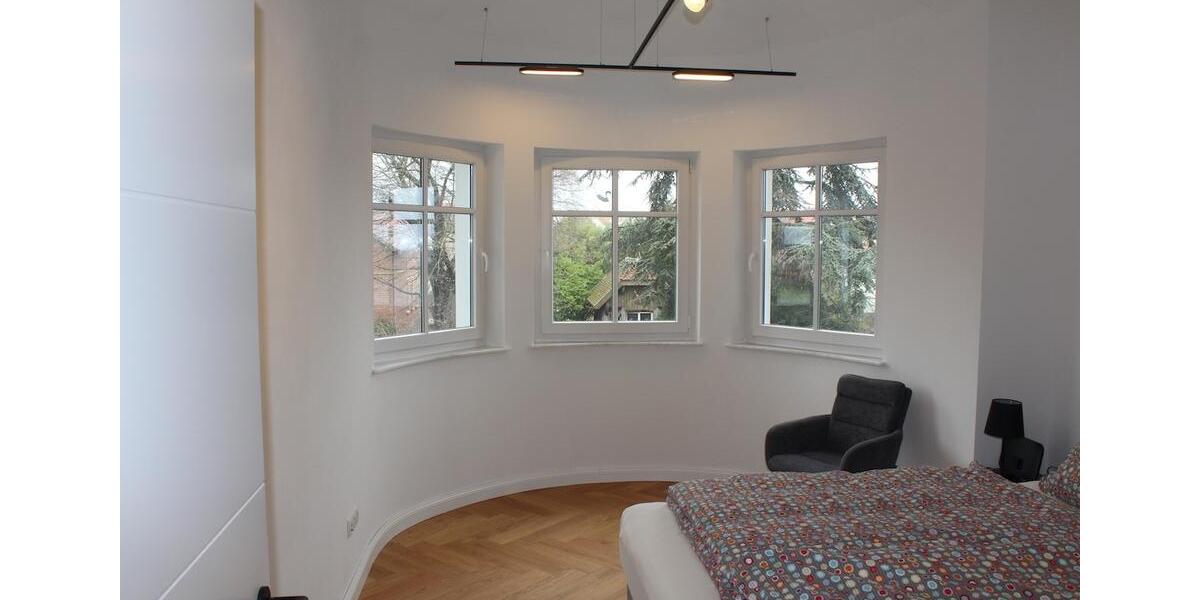 Dachgeschoßwohnung Deidesheim - 3 Zimmer, 100 m&sup2;, 1.380&euro; | Angebot:24462487