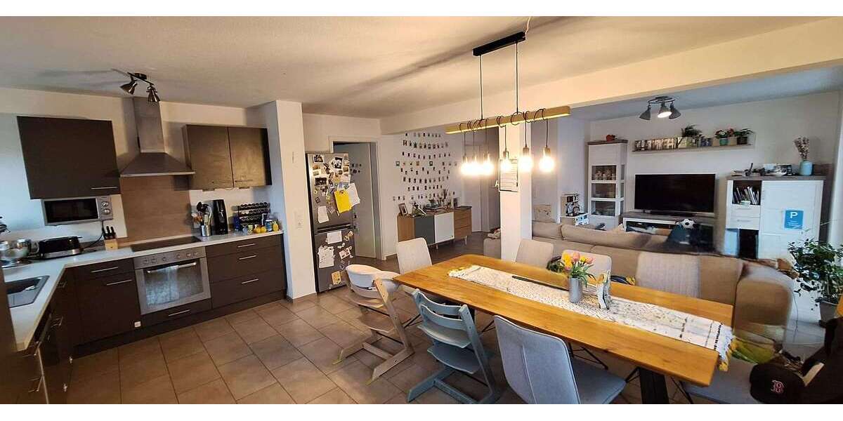 Etagenwohnung Bensheim - 3 Zimmer, 103 m&sup2;, 1.440&euro; | Angebot:27250272