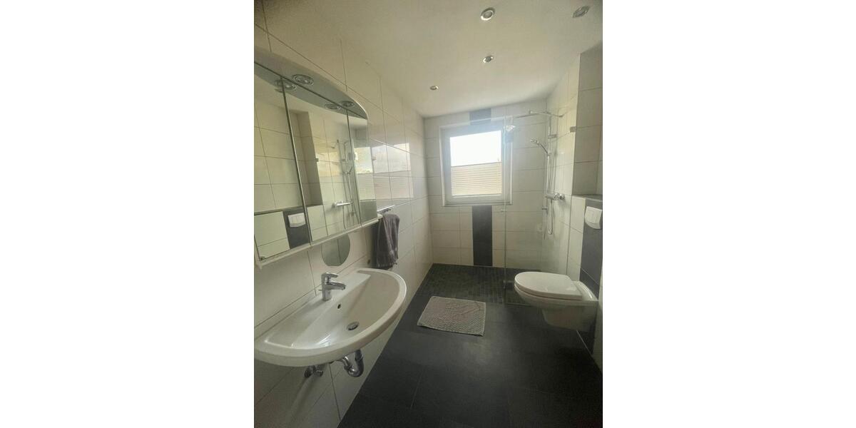 Erdgeschosswohnung zu vermieten 3 zimmer