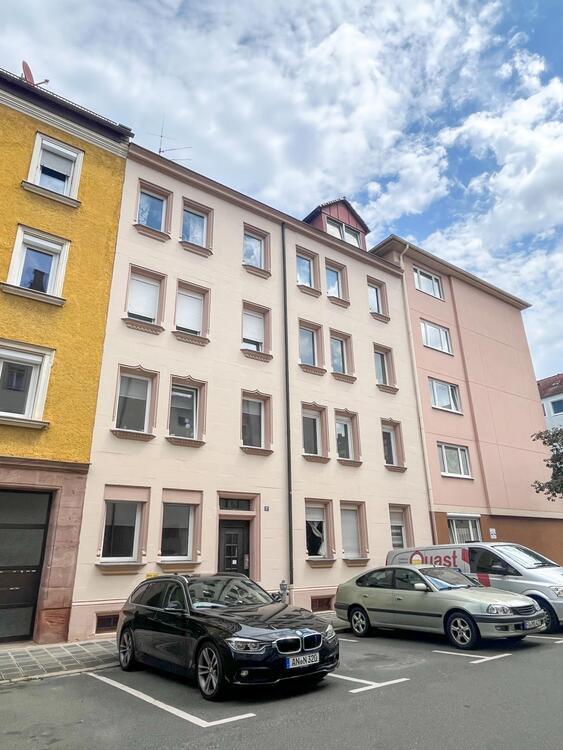 Frisch renovierte Wohnung in charmantem Altbau!