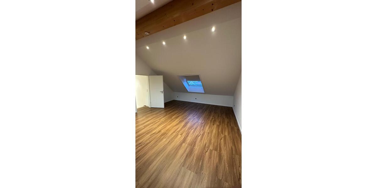 Doppelhaushälfte Roth - 5 Zimmer, 150 m&sup2;, 1.400&euro; | Angebot:26266109