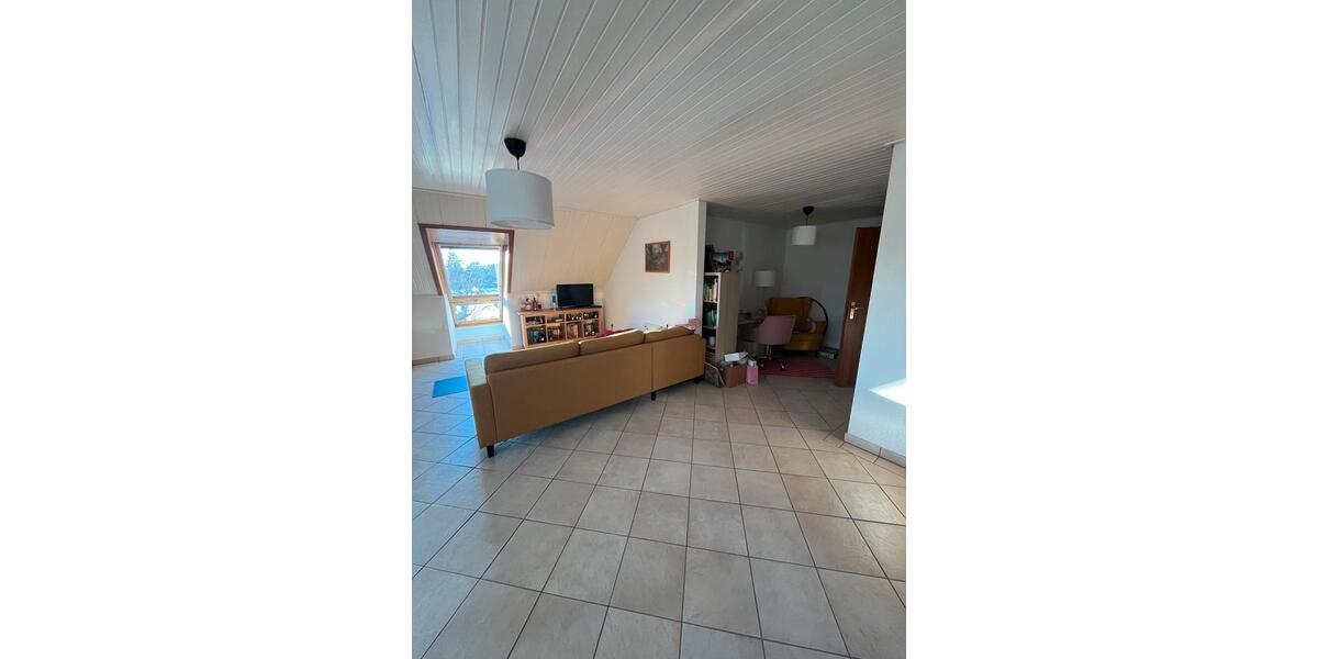 Dachgeschoßwohnung Malente - 3 Zimmer, 97 m&sup2;, 1.120&euro; | Angebot:26094423