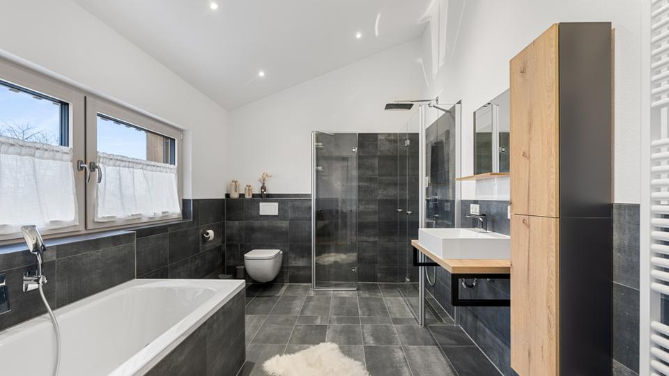 Moderne barrierefreundliche 2-Zimmer-Wohnung mit Balkon in Königsmoos 2 zimmer