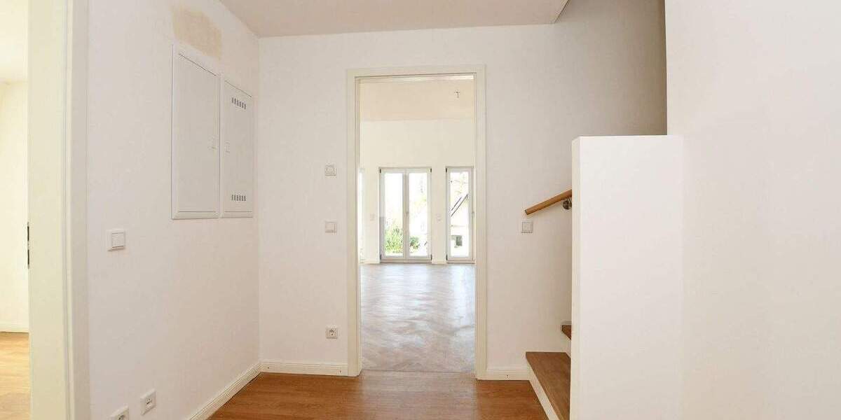 Etagenwohnung München Ramersdorf-Perlach - 4 Zimmer, 123 m&sup2;, 2.659&euro; | Angebot:25673001
