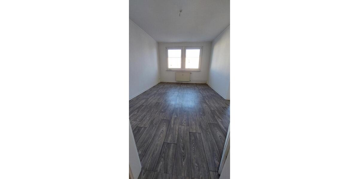 Etagenwohnung Weißwasser (Oberlausitz) - 3 Zimmer, 56 m&sup2;, 350&euro; | Angebot:26543958