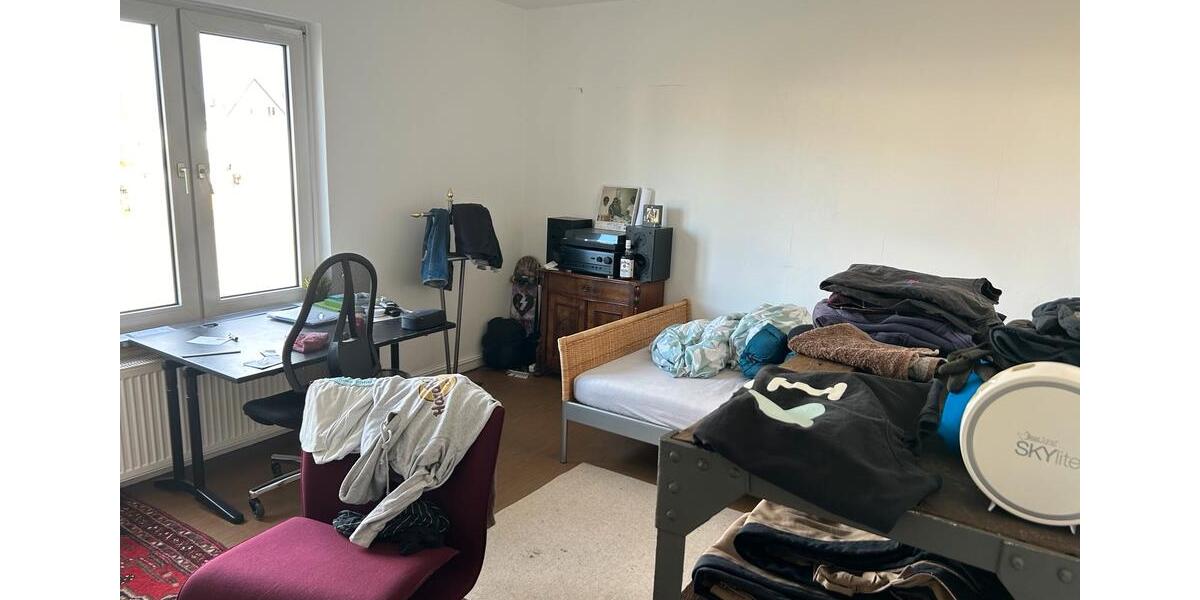 Wohnen auf Zeit Bielefeld Mitte - 3 Zimmer, 75 m&sup2;, 382&euro; | Angebot:25338118