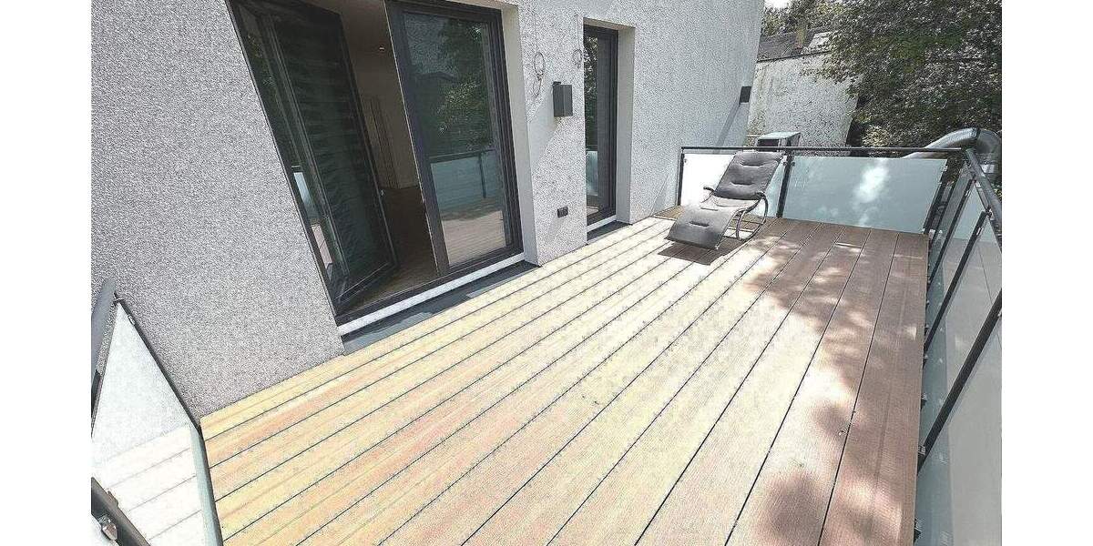 Etagenwohnung Trier Innenstadt - 2 Zimmer, 97 m&sup2;, 1.330&euro; | Angebot:26740573