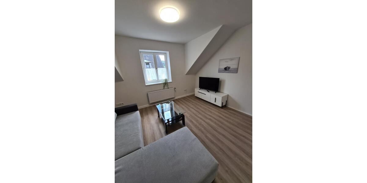 Wohnen auf Zeit Plettenberg - 4 Zimmer, 100 m&sup2;, 12&euro; | Angebot:24408848