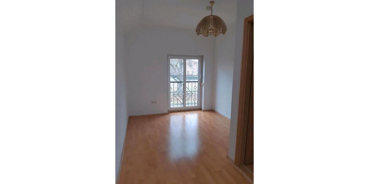 Maisonettenwohnung Ludwigsfelde - 2 Zimmer, 84 m&sup2;, 1.300&euro; | Angebot:26567297