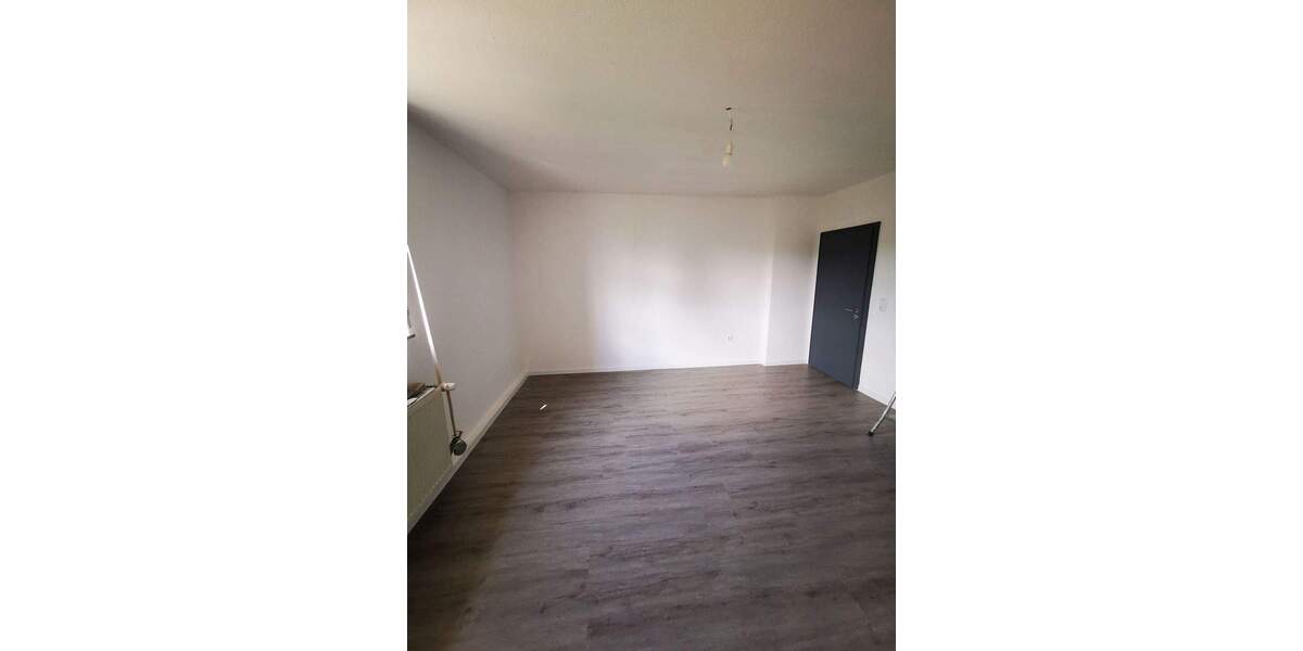 Etagenwohnung Beckingen - 2 Zimmer, 91 m&sup2;, 680&euro; | Angebot:26201799