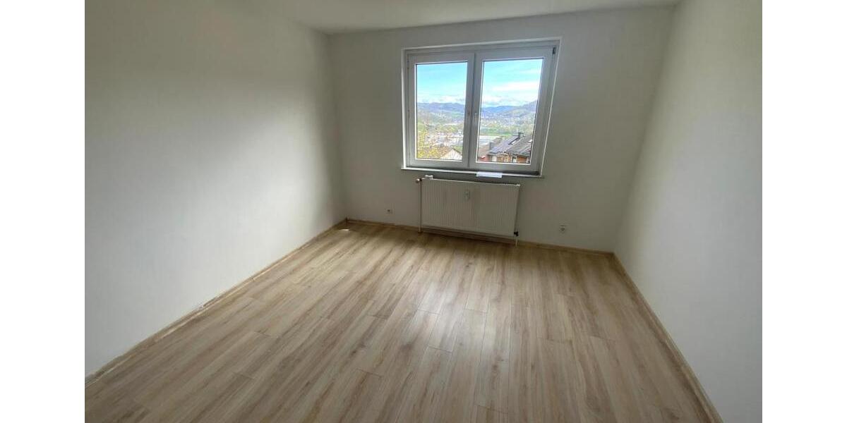 Etagenwohnung Plettenberg - 3 Zimmer, 75 m&sup2;, 469&euro; | Angebot:26194326