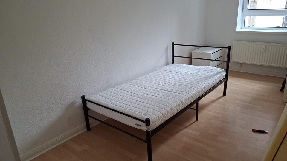 Erdgeschoßwohnung Rheinsberg - 3 Zimmer, 48 m&sup2;, 400&euro; | Angebot:26701568