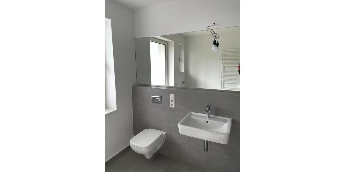 Etagenwohnung Rostock Hansaviertel - 2 Zimmer, 65 m&sup2;, 1.195&euro; | Angebot:26651742