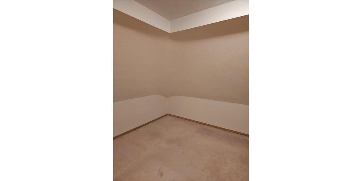 Dachgeschoßwohnung Ludwigshafen am Rhein Rheingönheim - 2 Zimmer, 55 m&sup2;, 660&euro; | Angebot:24109379