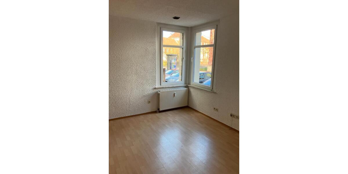 Erdgeschoßwohnung Coburg - 4 Zimmer, 105 m&sup2;, 700&euro; | Angebot:25992246