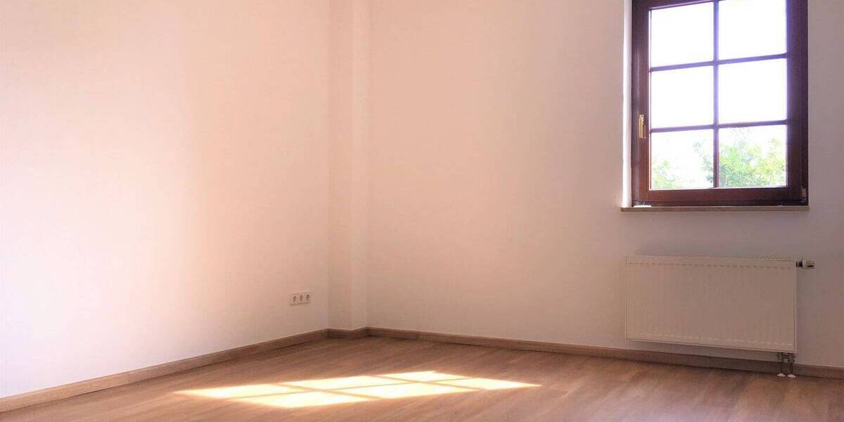 Etagenwohnung Mockrehna - 3 Zimmer, 86 m&sup2;, 600&euro; | Angebot:26487232