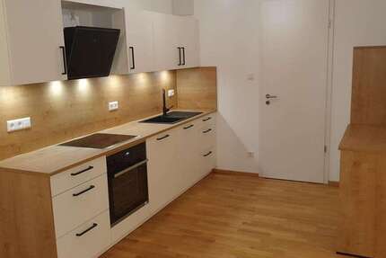 Wohnung Bad Waldsee - 2 Zimmer, 77 m&sup2;, 980&euro; | Angebot:24951524