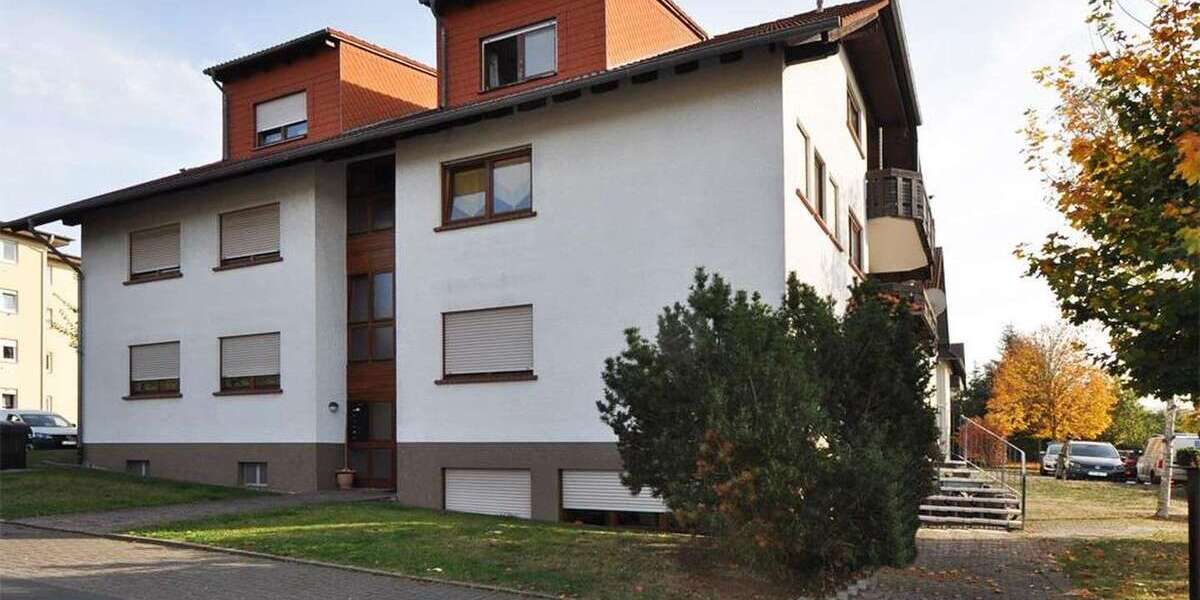 Etagenwohnung Pohlheim - 5 Zimmer, 175 m&sup2;, 1.390&euro; | Angebot:25819593