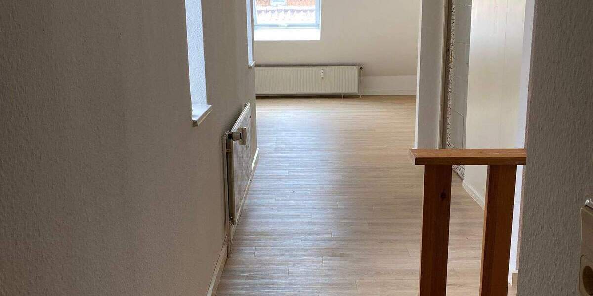Etagenwohnung Flensburg Altstadt - 2 Zimmer, 82 m&sup2;, 535&euro; | Angebot:25702346