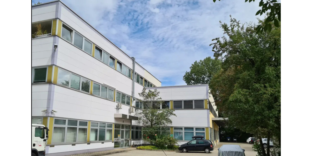 Produktions-Lagerfläche ca. 319 m² 1. OG zimmer