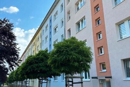 Wohnung Kitzscher - 2 Zimmer, 45 m&sup2;, 370&euro; | Angebot:27533432