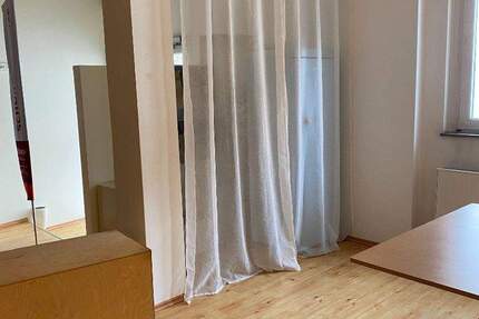 Atelierarbeitsplatz zu vermieten - All-in-Miete zimmer