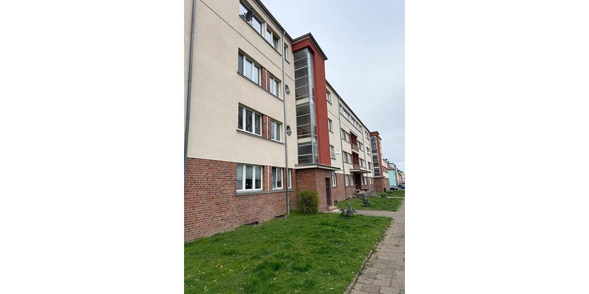 Etagenwohnung Zwenkau - 3 Zimmer, 53 m&sup2;, 519&euro; | Angebot:26021305