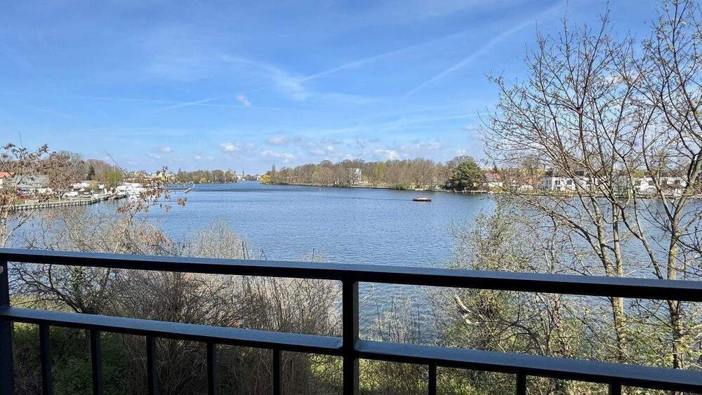 Traumhafte 4-Zi-Neubauwohnung direkt am Wasser (Erstbezug)! 4 zimmer