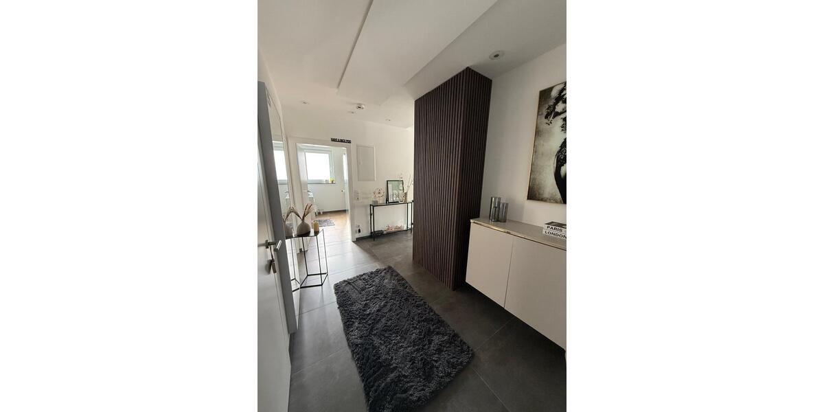 Etagenwohnung Baunatal - 2 Zimmer, 76 m&sup2;, 1.000&euro; | Angebot:25975090