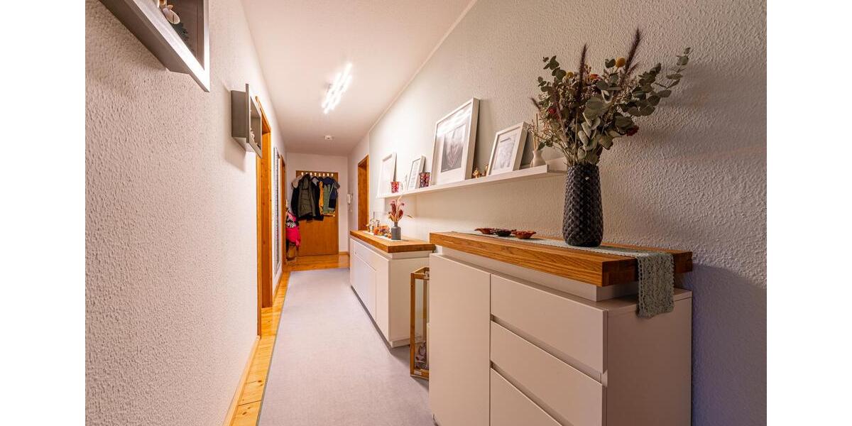Dachgeschoßwohnung Quedlinburg - 3 Zimmer, 83 m&sup2;, 630&euro; | Angebot:26003360