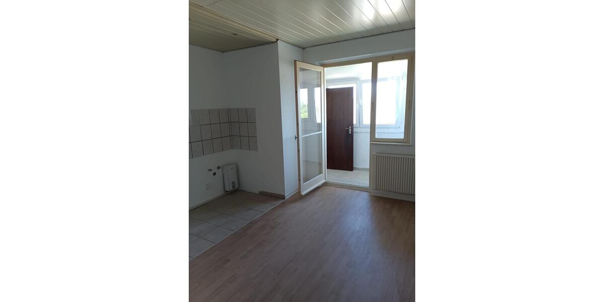 Etagenwohnung Neunkirchen - 1 Zimmer, 39 m&sup2;, 370&euro; | Angebot:26632139