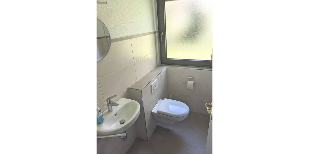 Etagenwohnung Remagen - 3 Zimmer, 82 m&sup2;, 650&euro; | Angebot:26641784